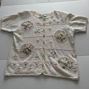 VTG Embroidered Cream Short-Sleeve Women’s Cardigan